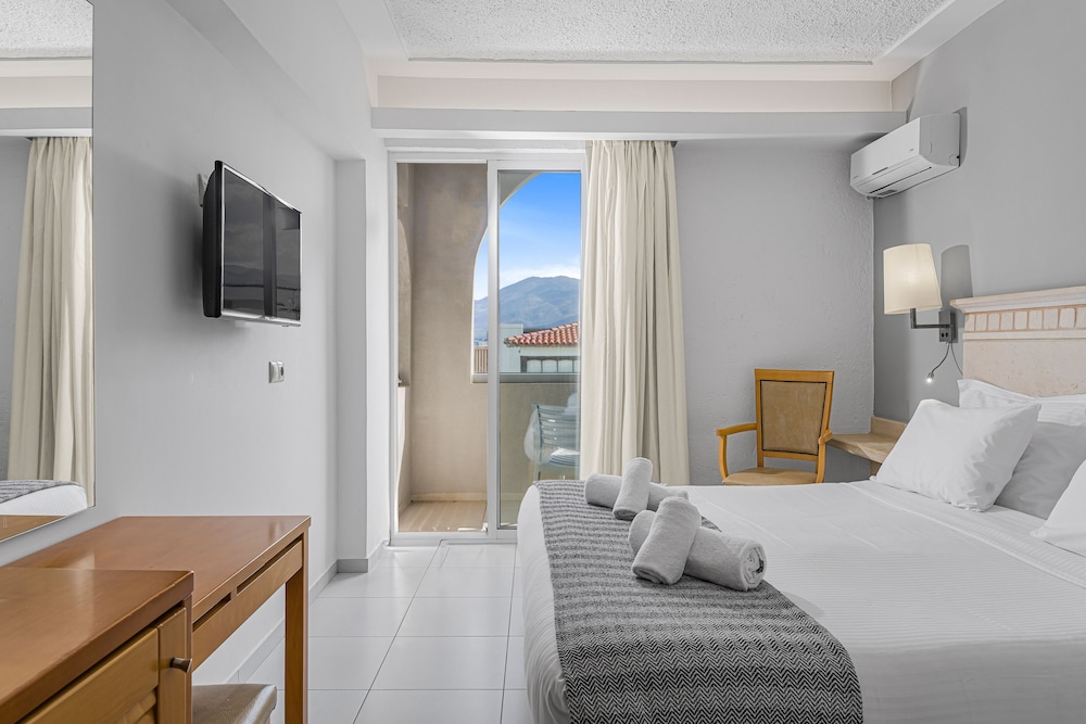 Glaros Beach Hotel — Hotel rooms in Hersonissos