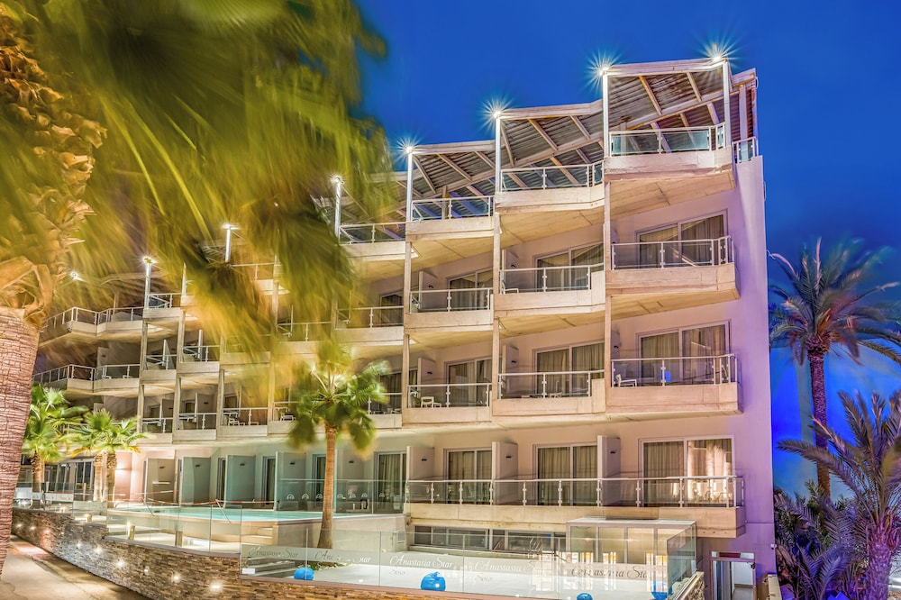 Glaros Beach Hotel — Hotel building in Hersonissos