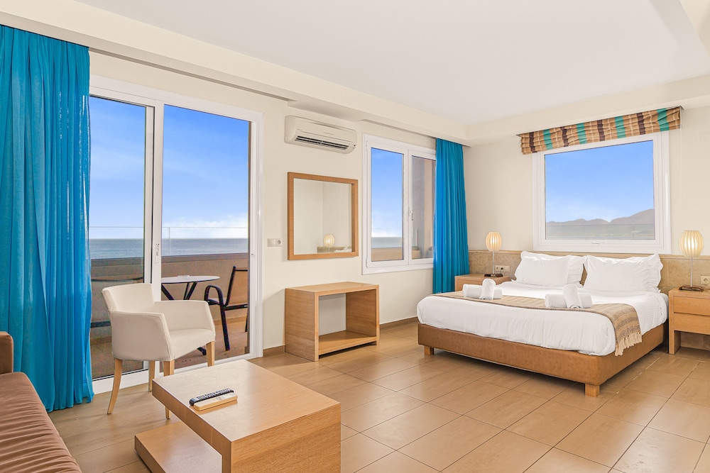 Glaros Beach Hotel — Hotel rooms in Hersonissos