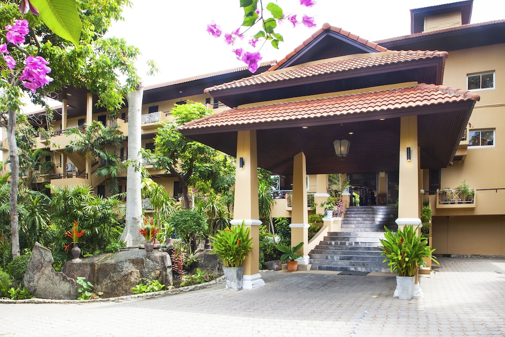 The Fair House Beach Resort & Hotel — Hotel building in Bo Phut, Surat Thani