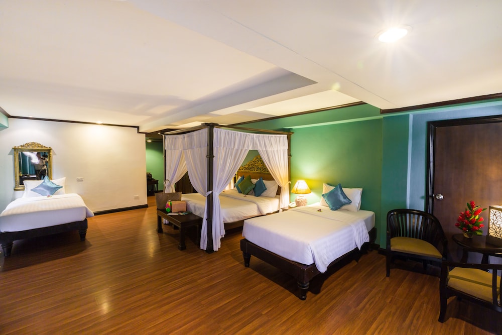 The Fair House Beach Resort & Hotel — Hotel rooms in Bo Phut, Surat Thani