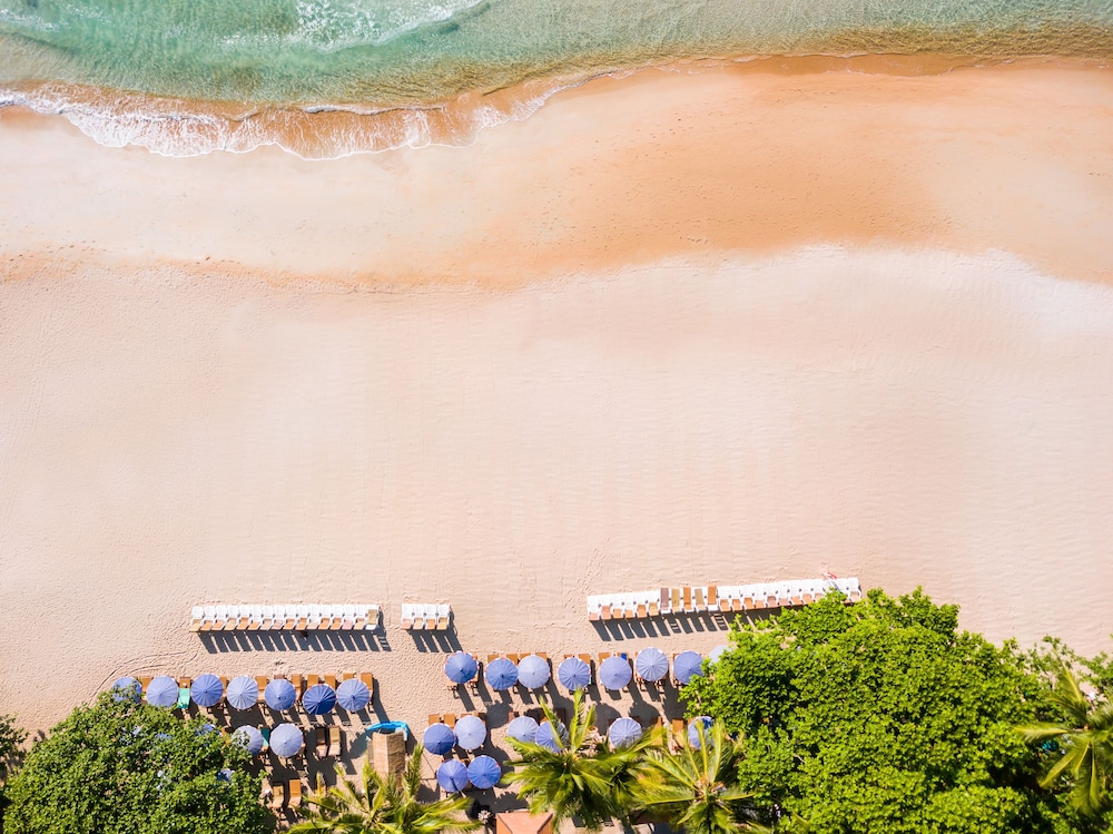 The Fair House Beach Resort & Hotel — Beach in Bo Phut, Surat Thani