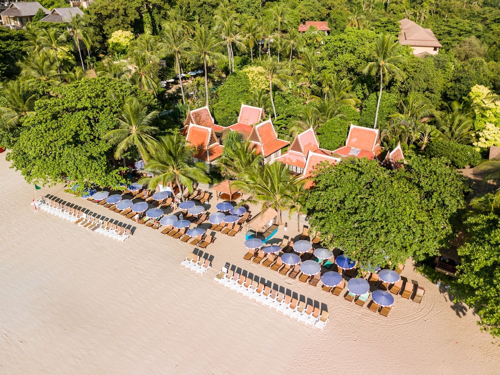 The Fair House Beach Resort & Hotel — Beach in Bo Phut, Surat Thani