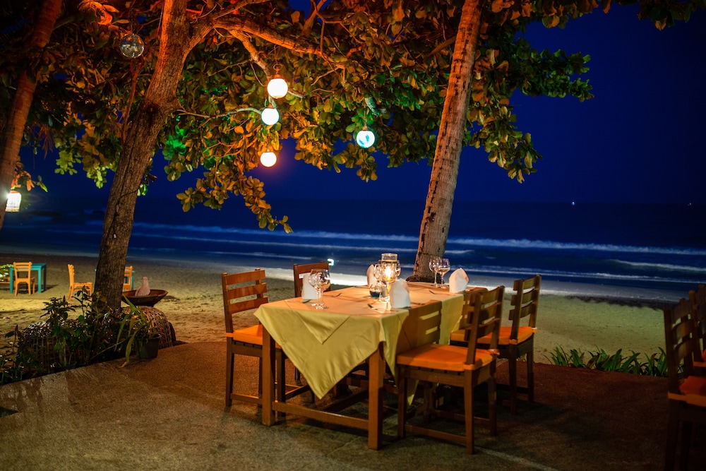 The Fair House Beach Resort & Hotel — Restaurant & bars in Bo Phut, Surat Thani