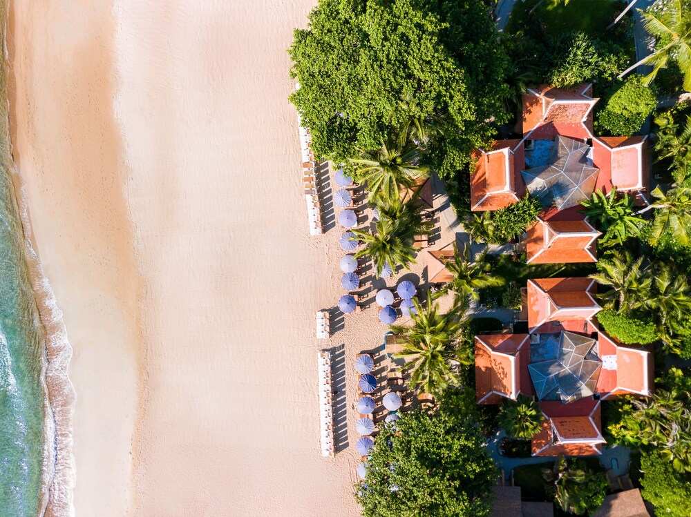 The Fair House Beach Resort & Hotel — Beach in Bo Phut, Surat Thani