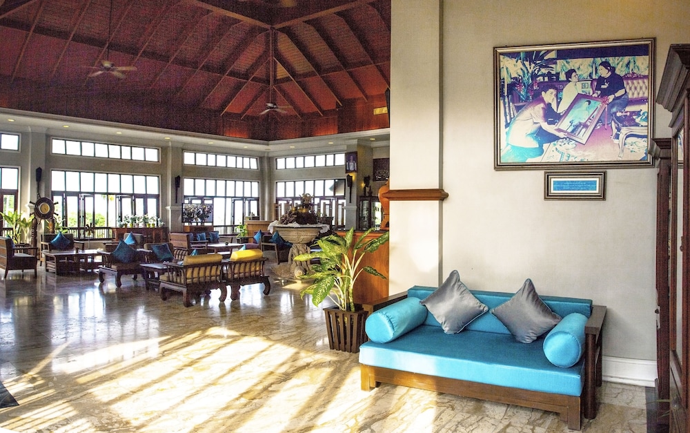 The Fair House Beach Resort & Hotel — Hotel building in Bo Phut, Surat Thani