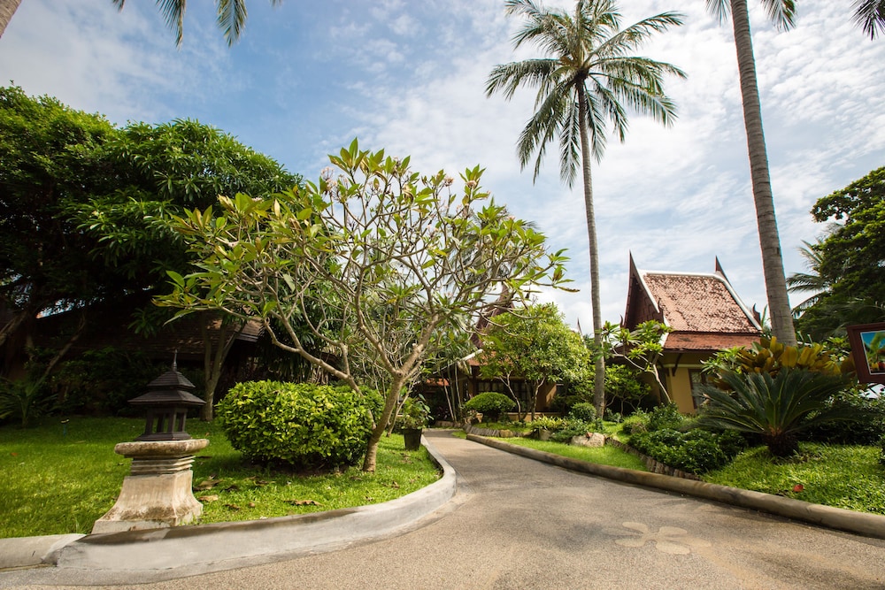 The Fair House Beach Resort & Hotel — Hotel building in Bo Phut, Surat Thani
