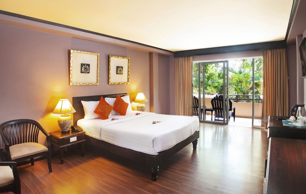 The Fair House Beach Resort & Hotel — Hotel rooms in Bo Phut, Surat Thani