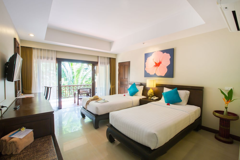 The Fair House Beach Resort & Hotel — Hotel rooms in Bo Phut, Surat Thani
