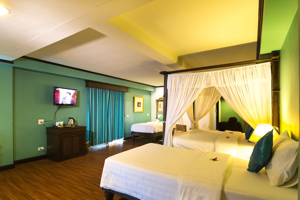 The Fair House Beach Resort & Hotel — Hotel rooms in Bo Phut, Surat Thani