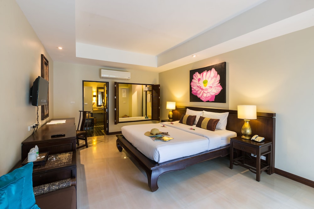 The Fair House Beach Resort & Hotel — Hotel rooms in Bo Phut, Surat Thani
