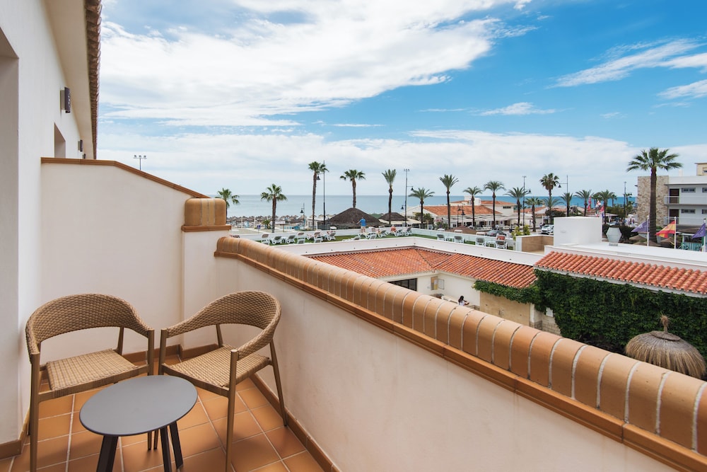 Hotel Tarik — Beach in Torremolinos, Andalusia