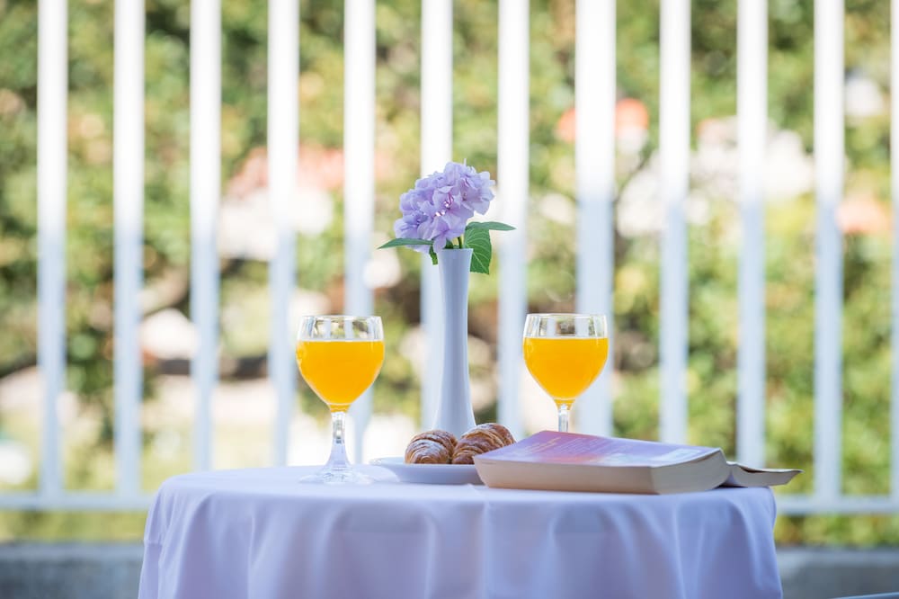 Hotel Komodor — Restaurant & bars in Dubrovnik, Dubrovnik-Neretva