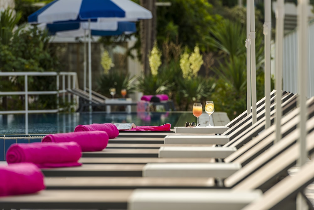 Hotel Komodor — Swimming pool in Dubrovnik, Dubrovnik-Neretva