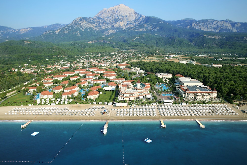 Güral Premier Tekirova - All Inclusive — Beach in Kemer