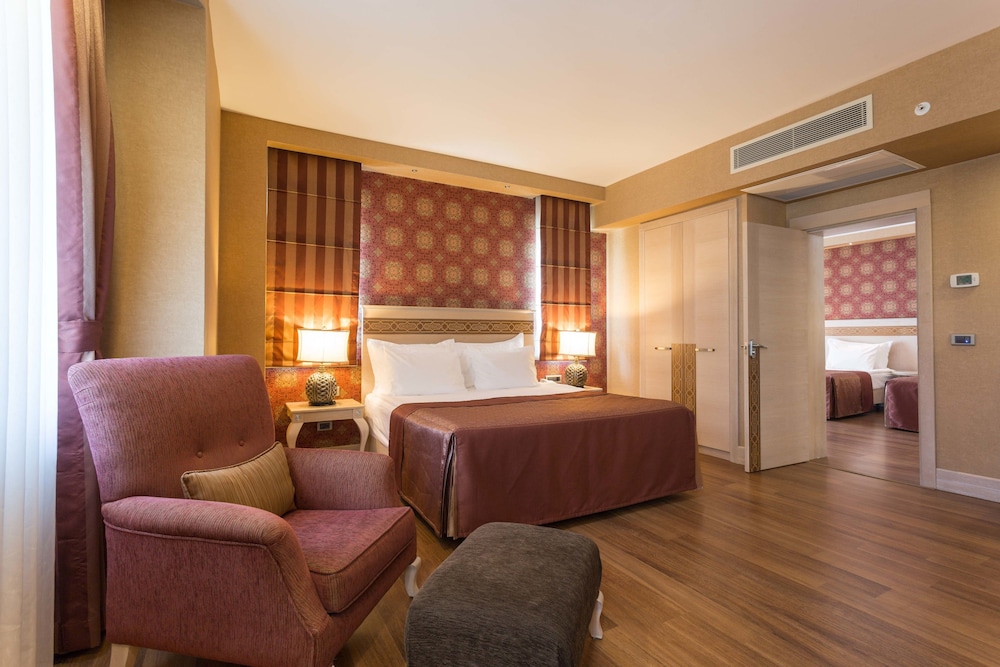 Güral Premier Tekirova - All Inclusive — Hotel rooms in Kemer