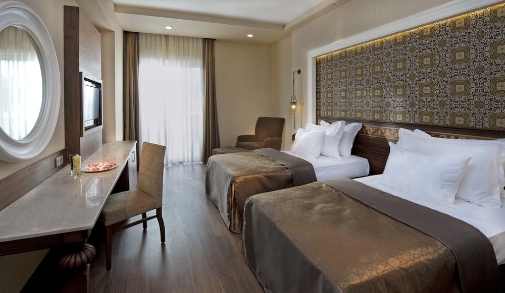 Güral Premier Tekirova - All Inclusive — Hotel rooms in Kemer