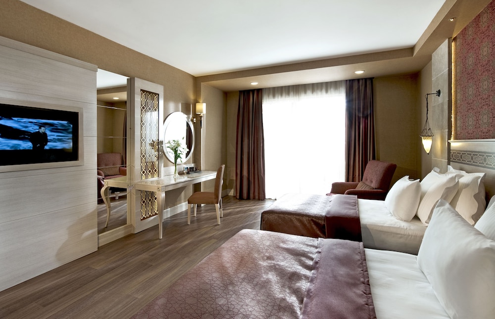 Güral Premier Tekirova - All Inclusive — Hotel rooms in Kemer