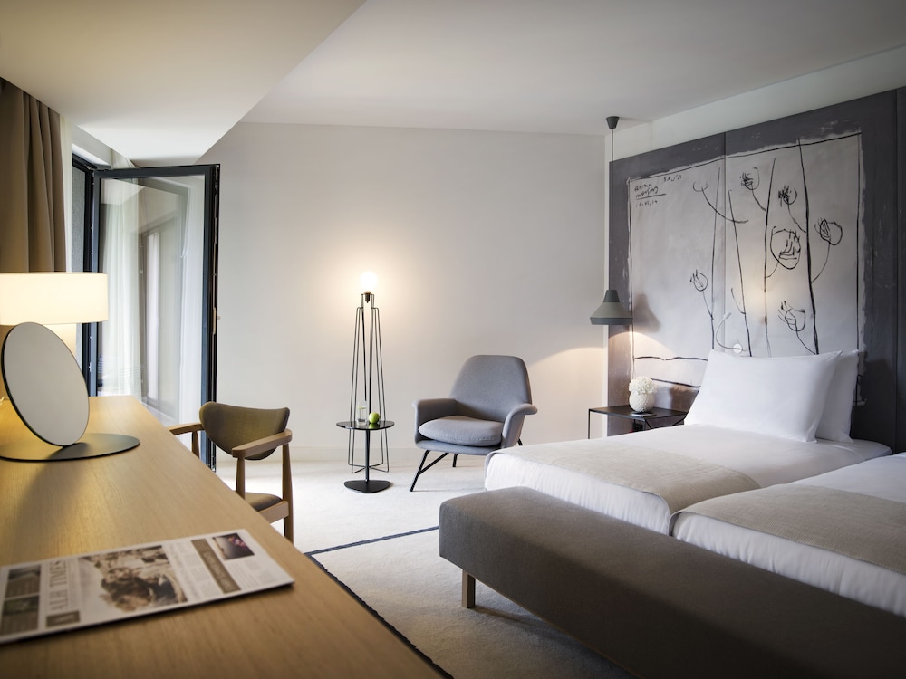 Hotel Kompas — Hotel rooms in Dubrovnik, Dubrovnik-Neretva