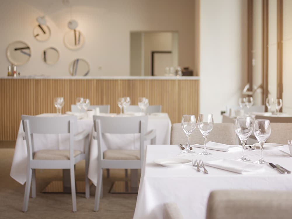 Hotel Kompas — Restaurant & bars in Dubrovnik, Dubrovnik-Neretva