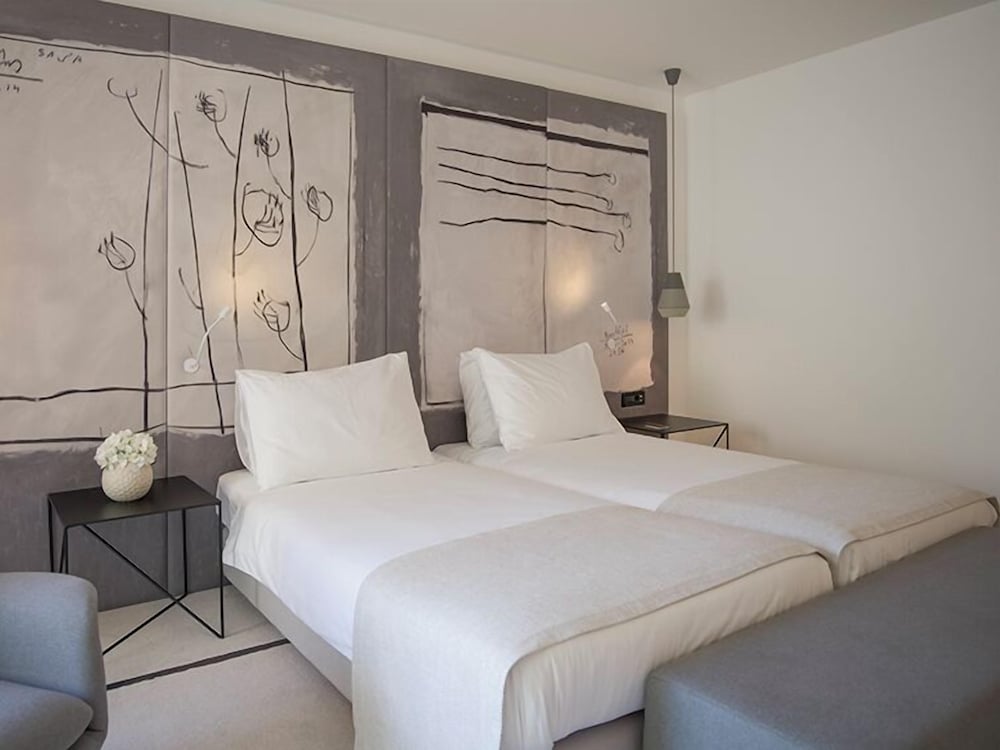 Hotel Kompas — Hotel rooms in Dubrovnik, Dubrovnik-Neretva