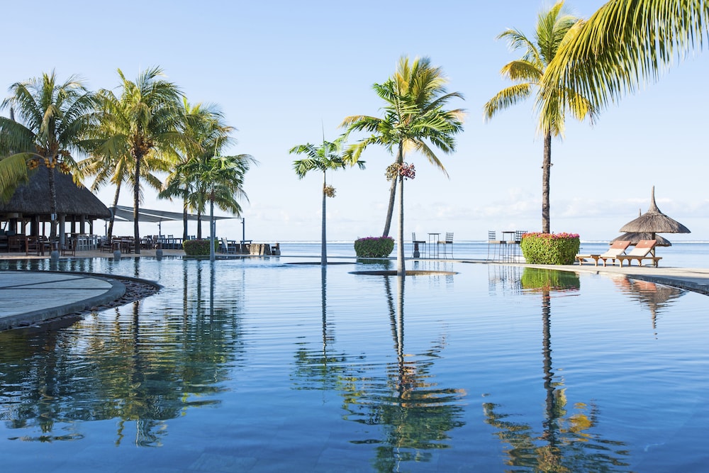 Heritage Awali Golf & Spa Resort – All Inclusive — Swimming pool in Bel Ombre, Savanne