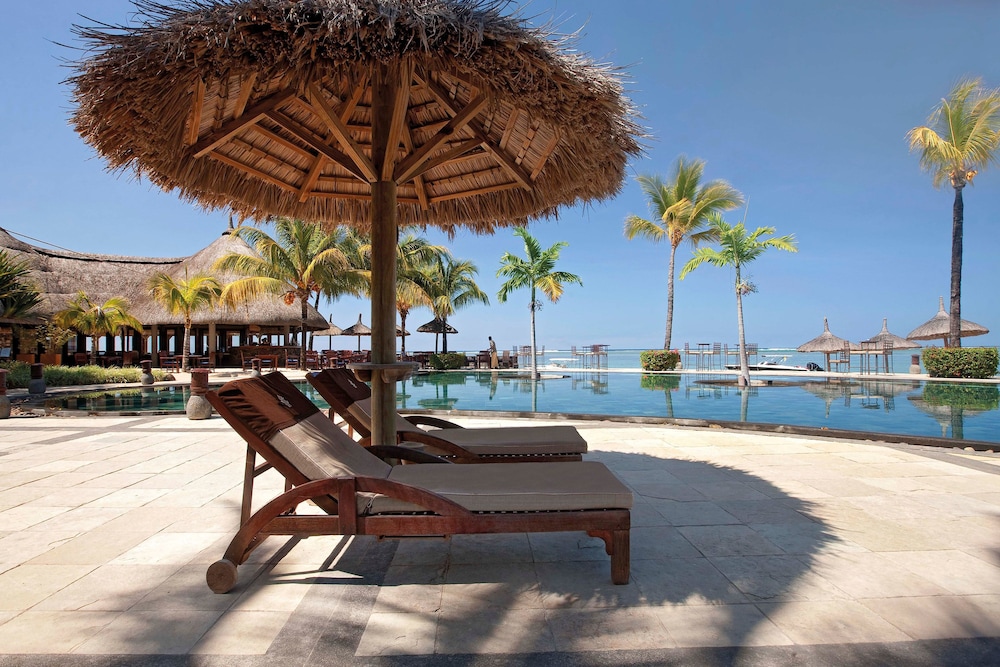 Heritage Awali Golf & Spa Resort – All Inclusive — Swimming pool in Bel Ombre, Savanne