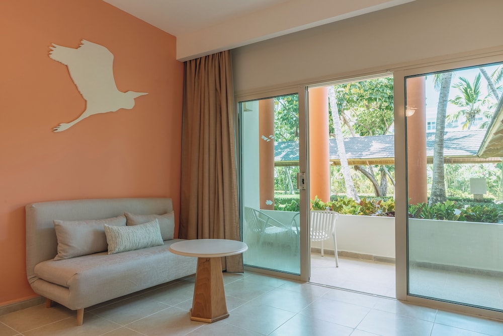 Iberostar Waves Punta Cana - All Inclusive — Hotel rooms in Bavaro, La Altagracia