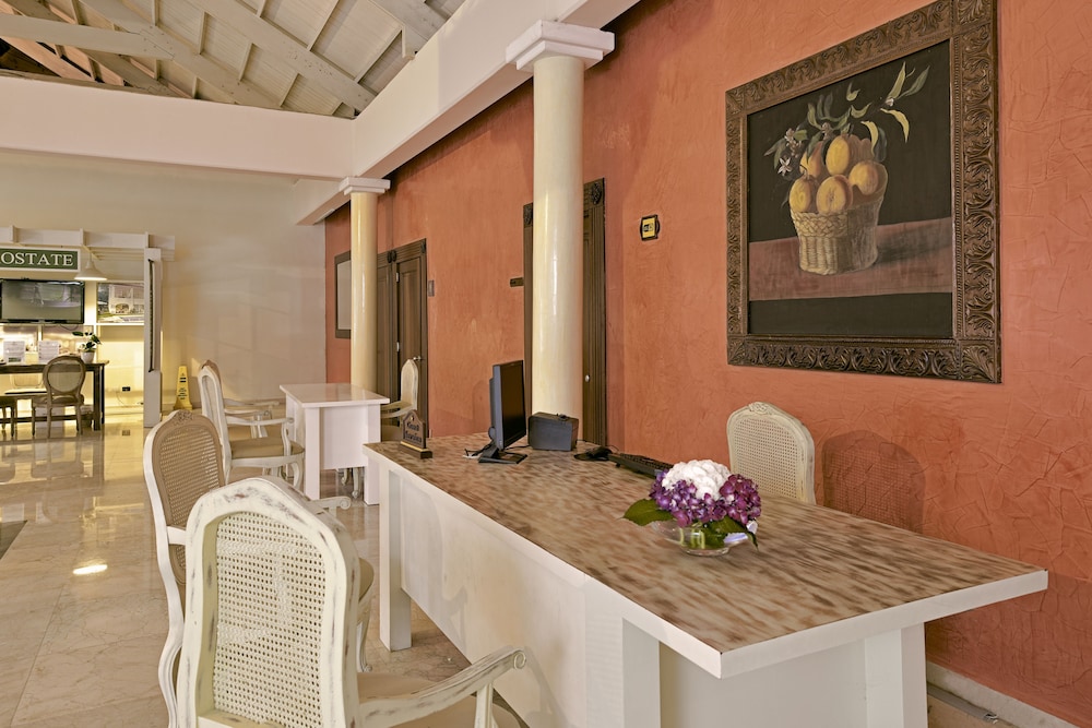 Iberostar Waves Punta Cana - All Inclusive — Hotel building in Bavaro, La Altagracia