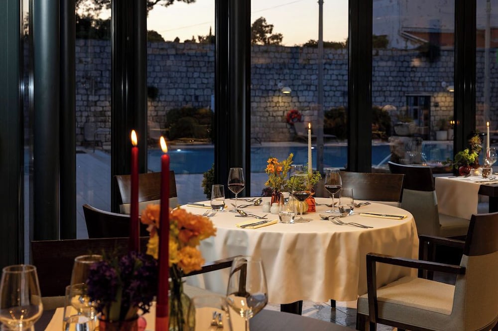 Hotel Lapad — Restaurant & bars in Dubrovnik, Dubrovnik-Neretva