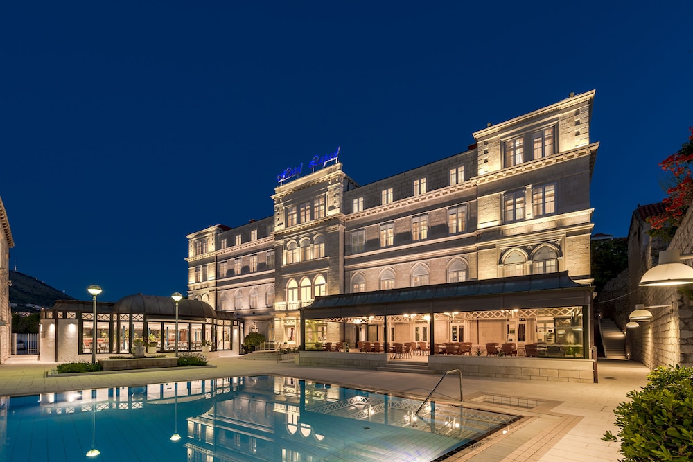 Hotel Lapad — Hotel building in Dubrovnik, Dubrovnik-Neretva