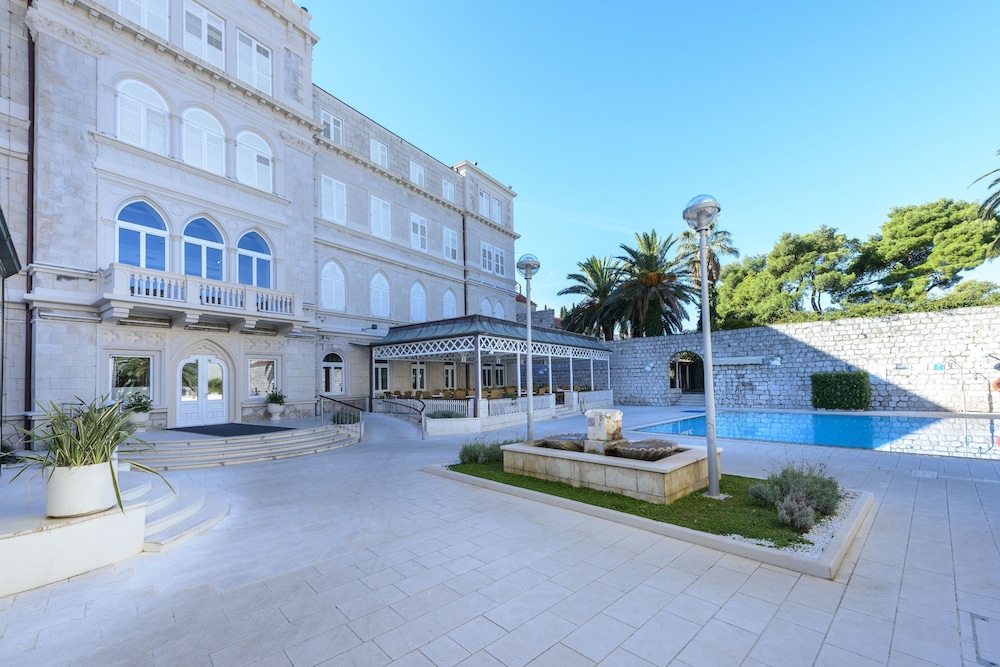 Hotel Lapad — Swimming pool in Dubrovnik, Dubrovnik-Neretva