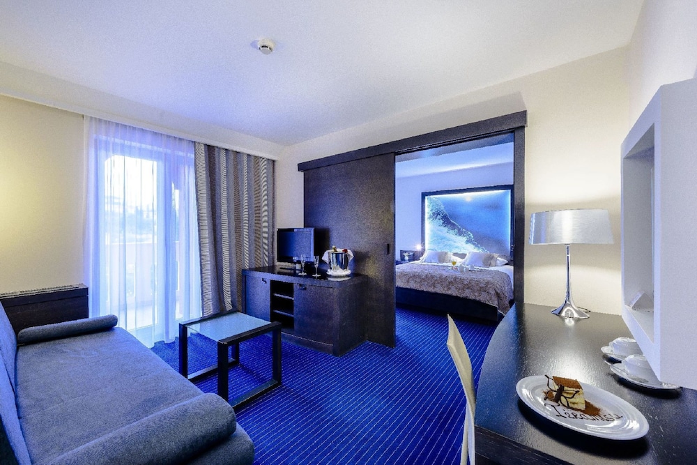 Hotel Lapad — Hotel rooms in Dubrovnik, Dubrovnik-Neretva