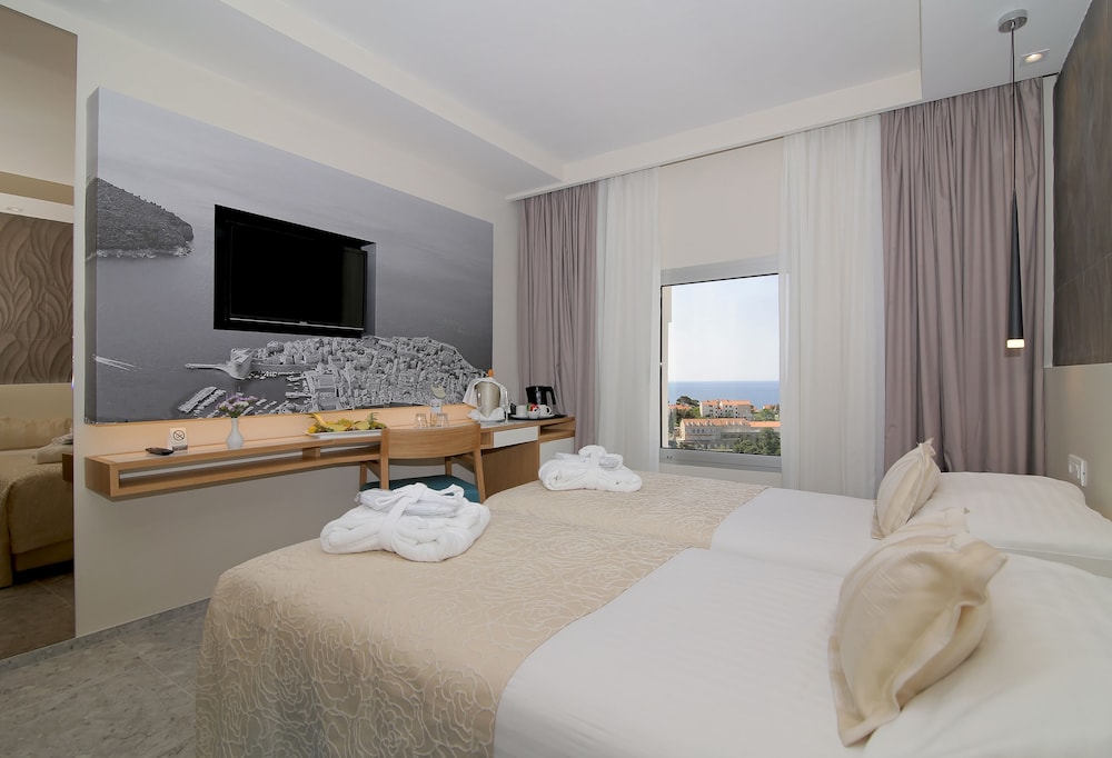 Hotel Lero — Hotel rooms in Dubrovnik, Dubrovnik-Neretva