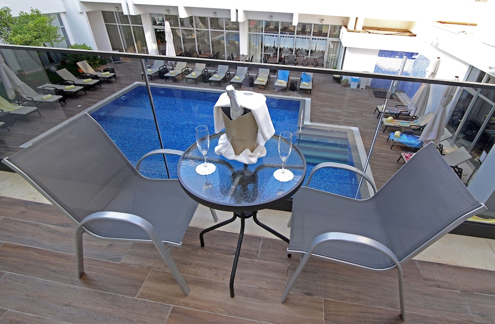 Hotel Lero — Swimming pool in Dubrovnik, Dubrovnik-Neretva