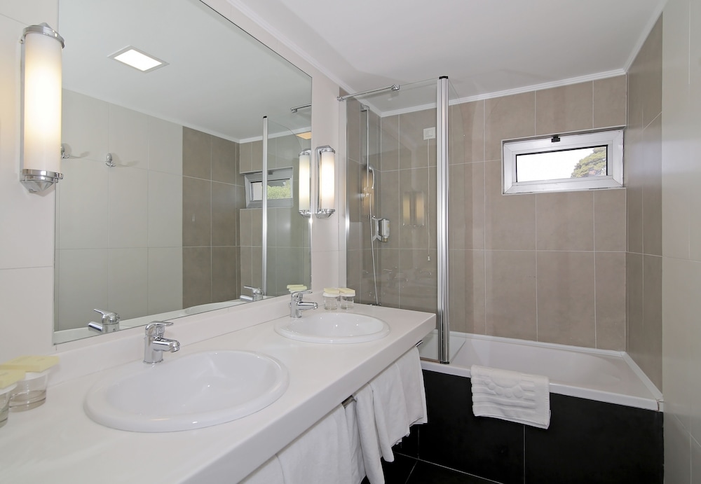 Hotel Lero — Hotel rooms in Dubrovnik, Dubrovnik-Neretva