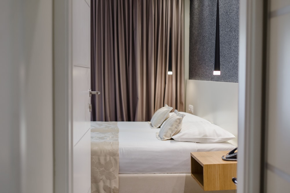Hotel Lero — Hotel rooms in Dubrovnik, Dubrovnik-Neretva