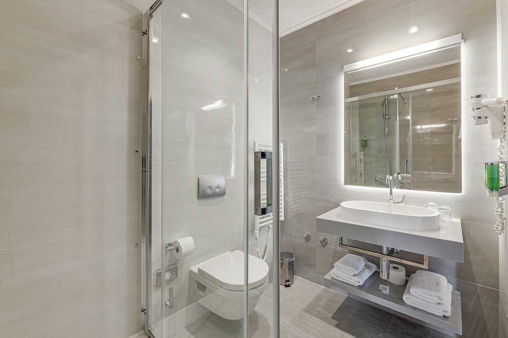 Hotel Lero — Hotel rooms in Dubrovnik, Dubrovnik-Neretva