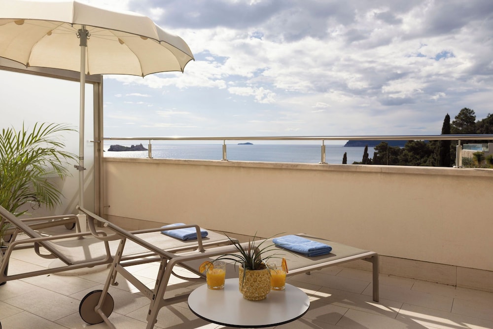 Hotel More — Hotel rooms in Dubrovnik, Dubrovnik-Neretva