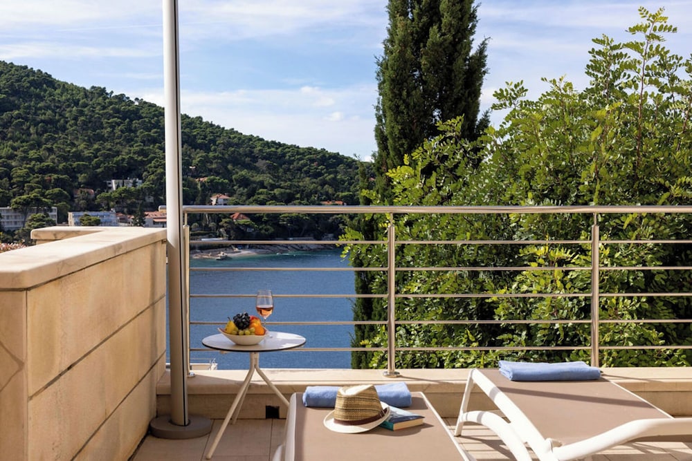 Hotel More — Hotel rooms in Dubrovnik, Dubrovnik-Neretva