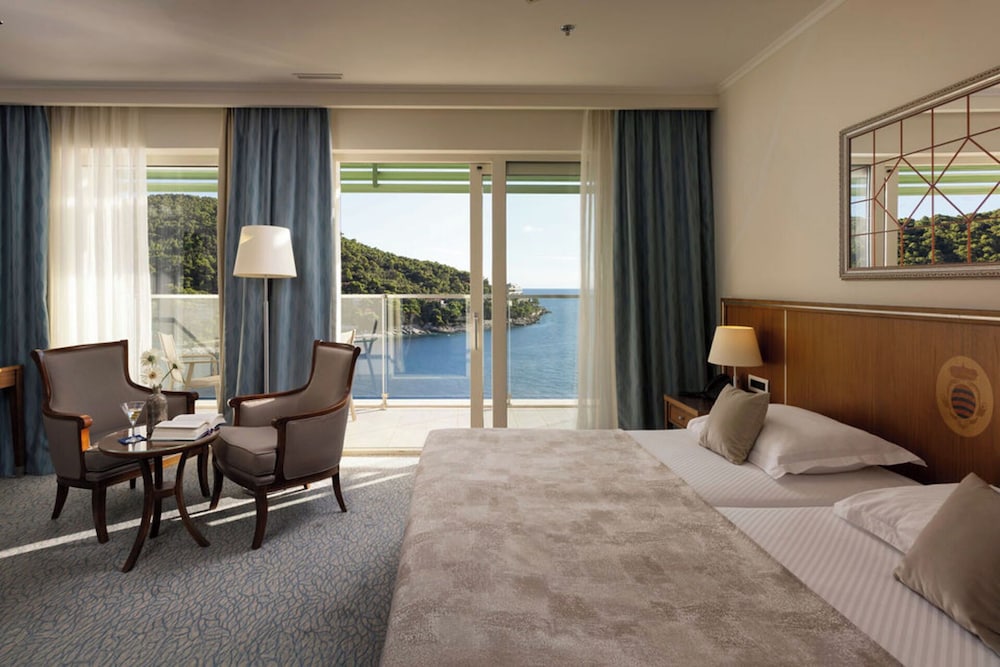 Hotel More — Hotel rooms in Dubrovnik, Dubrovnik-Neretva
