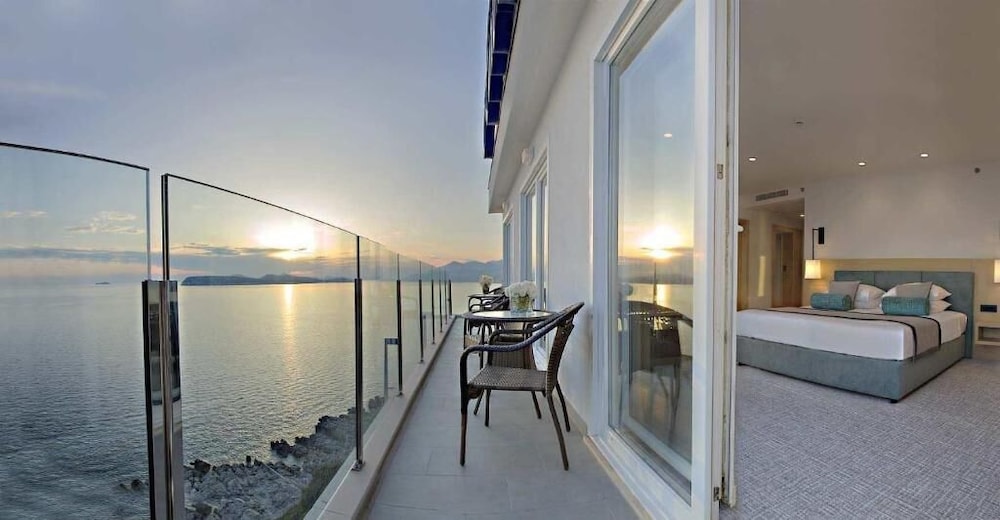 Hotel Royal Neptun — Hotel rooms in Dubrovnik, Dubrovnik-Neretva