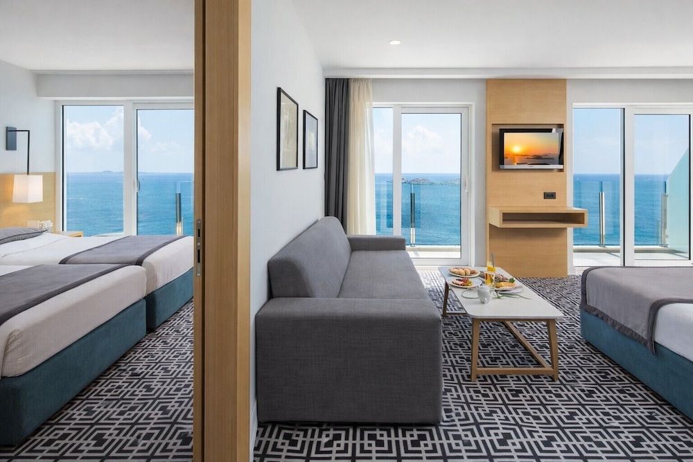 Hotel Royal Neptun — Hotel rooms in Dubrovnik, Dubrovnik-Neretva