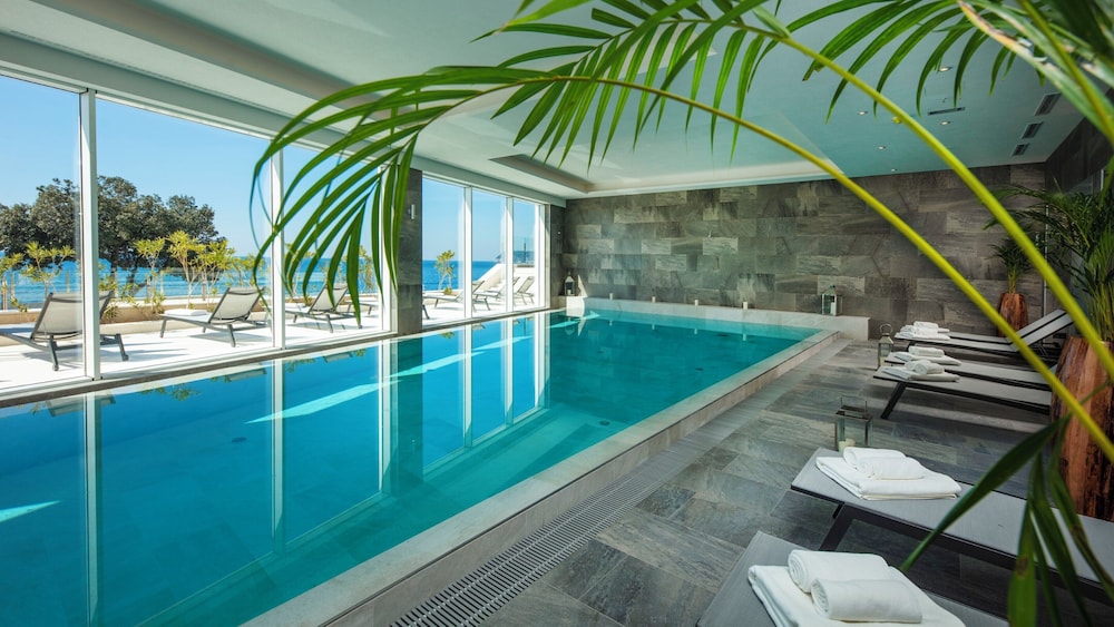 Hotel Royal Neptun — Swimming pool in Dubrovnik, Dubrovnik-Neretva