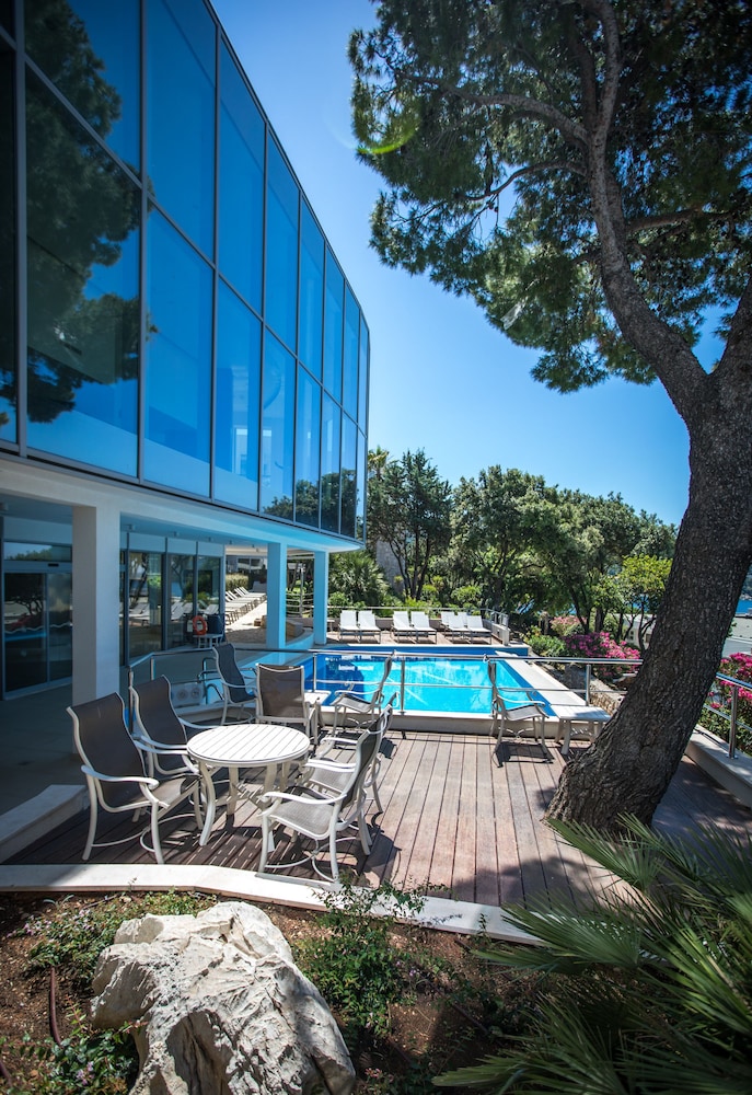 Hotel Royal Neptun — Swimming pool in Dubrovnik, Dubrovnik-Neretva
