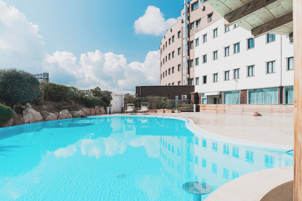 Mercure Olbia Hotel and Spa