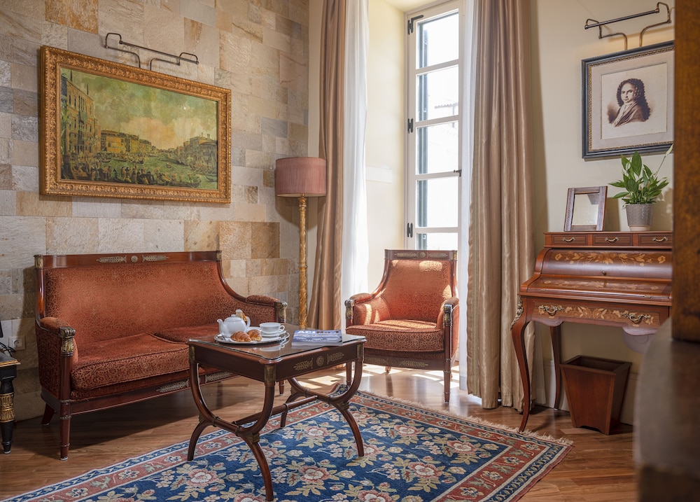 The Pucic Palace — Hotel rooms in Dubrovnik, Dubrovnik-Neretva