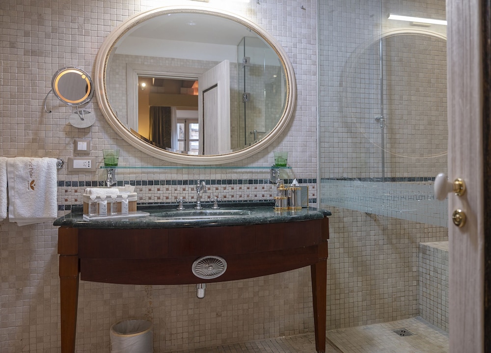The Pucic Palace — Hotel rooms in Dubrovnik, Dubrovnik-Neretva