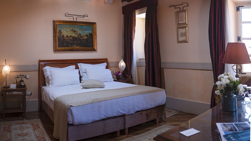 The Pucic Palace — Hotel rooms in Dubrovnik, Dubrovnik-Neretva