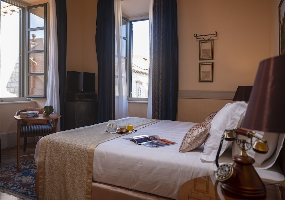 The Pucic Palace — Hotel rooms in Dubrovnik, Dubrovnik-Neretva